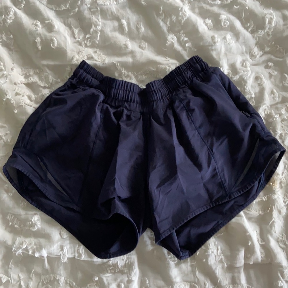 navy hotty hot shorts 2.5 inch inseam